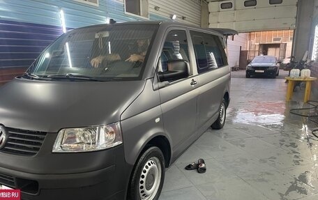 Volkswagen Transporter T5 рестайлинг, 2003 год, 1 600 000 рублей, 3 фотография