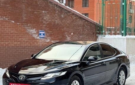 Toyota Camry, 2020 год, 2 370 000 рублей, 7 фотография