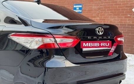 Toyota Camry, 2020 год, 2 370 000 рублей, 4 фотография