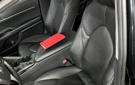 Toyota Camry, 2020 год, 2 370 000 рублей, 14 фотография