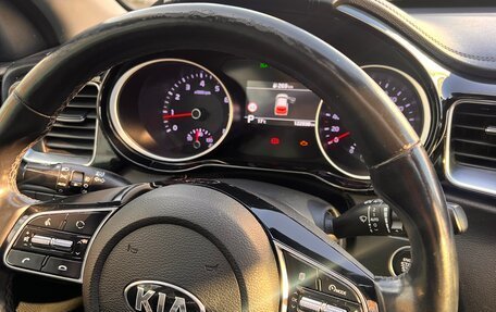 KIA cee'd III, 2018 год, 1 350 000 рублей, 8 фотография