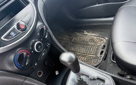 Hyundai Solaris II рестайлинг, 2012 год, 420 000 рублей, 9 фотография