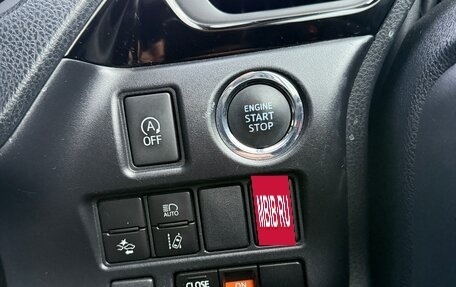 Toyota Voxy III, 2018 год, 2 350 000 рублей, 22 фотография