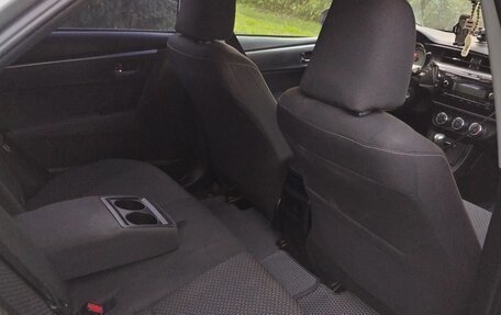 Toyota Corolla, 2013 год, 1 050 000 рублей, 5 фотография