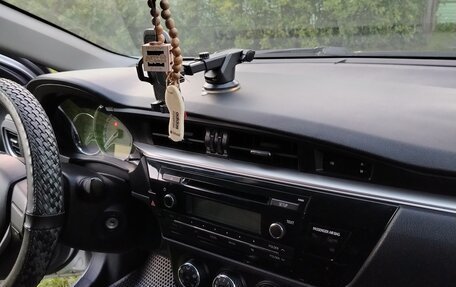 Toyota Corolla, 2013 год, 1 050 000 рублей, 3 фотография