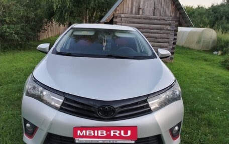 Toyota Corolla, 2013 год, 1 050 000 рублей, 10 фотография