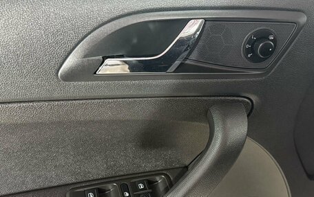 Skoda Yeti I рестайлинг, 2015 год, 1 369 000 рублей, 20 фотография