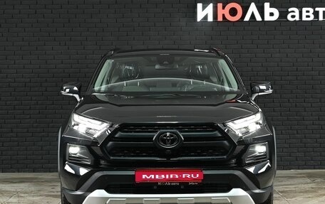 Toyota RAV4, 2025 год, 4 225 000 рублей, 2 фотография