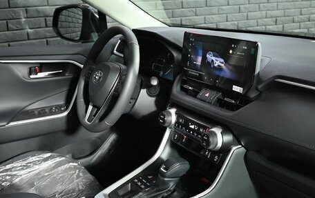 Toyota RAV4, 2025 год, 4 225 000 рублей, 10 фотография