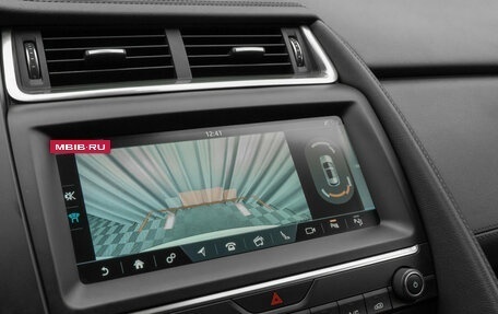 Jaguar E-Pace, 2018 год, 2 580 000 рублей, 22 фотография