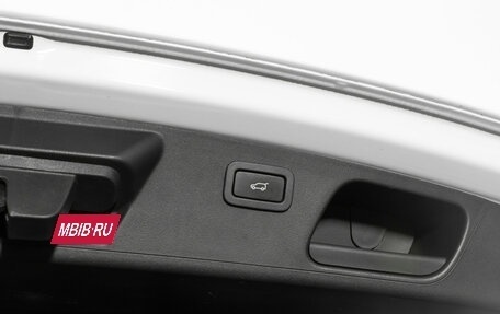 Jaguar E-Pace, 2018 год, 2 580 000 рублей, 27 фотография