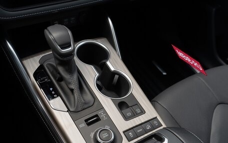 Toyota Highlander, 2025 год, 6 190 000 рублей, 13 фотография
