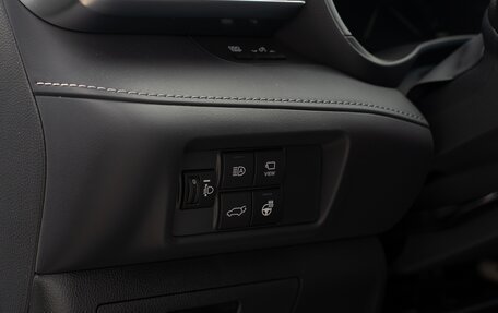 Toyota Highlander, 2025 год, 6 190 000 рублей, 19 фотография