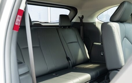 Toyota Highlander, 2025 год, 6 190 000 рублей, 26 фотография