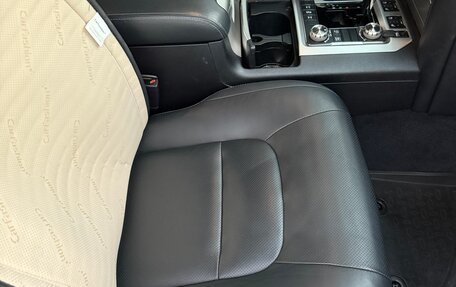 Toyota Land Cruiser 200, 2015 год, 5 500 000 рублей, 31 фотография