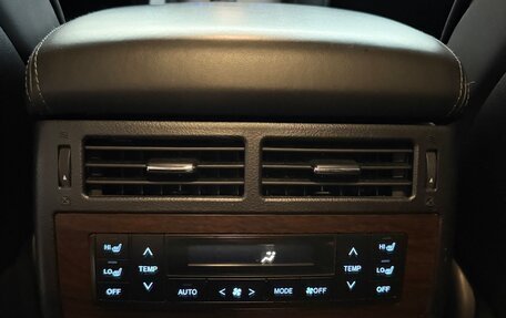 Toyota Land Cruiser 200, 2015 год, 5 500 000 рублей, 40 фотография