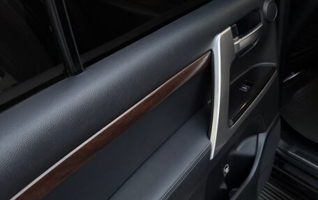 Toyota Land Cruiser 200, 2015 год, 5 500 000 рублей, 36 фотография