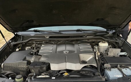 Toyota Land Cruiser 200, 2015 год, 5 500 000 рублей, 38 фотография