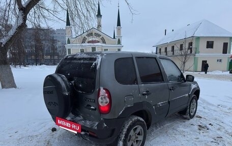 Chevrolet Niva I рестайлинг, 2013 год, 385 000 рублей, 4 фотография