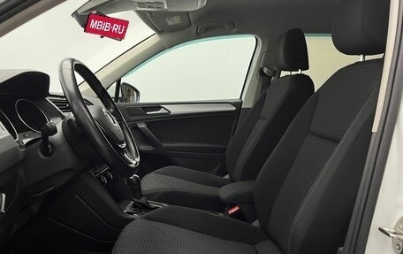 Volkswagen Tiguan II, 2020 год, 2 750 000 рублей, 16 фотография