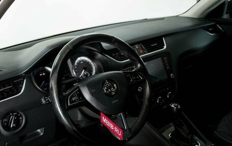 Skoda Octavia, 2019 год, 1 598 000 рублей, 5 фотография