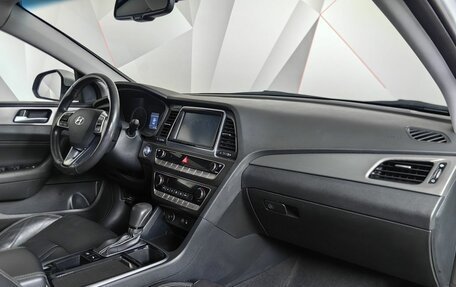 Hyundai Sonata VII, 2019 год, 1 899 000 рублей, 13 фотография