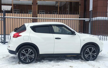 Nissan Juke II, 2013 год, 810 000 рублей, 8 фотография