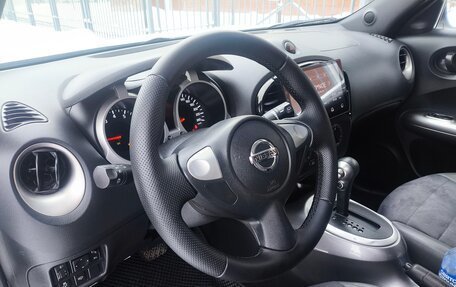 Nissan Juke II, 2013 год, 810 000 рублей, 18 фотография