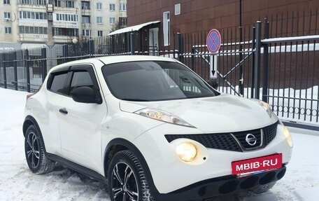Nissan Juke II, 2013 год, 810 000 рублей, 10 фотография