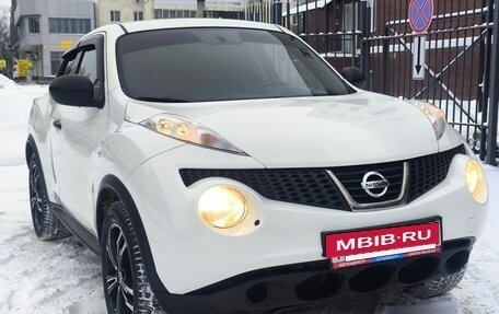 Nissan Juke II, 2013 год, 810 000 рублей, 11 фотография
