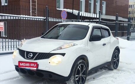 Nissan Juke II, 2013 год, 810 000 рублей, 16 фотография