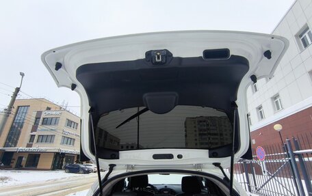 Nissan Juke II, 2013 год, 810 000 рублей, 27 фотография