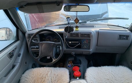 Chevrolet Blazer II рестайлинг, 1997 год, 280 000 рублей, 4 фотография