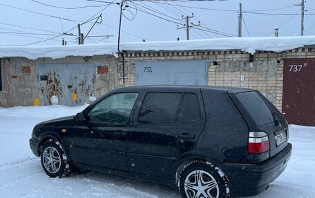 Volkswagen Golf III, 1993 год, 99 000 рублей, 2 фотография