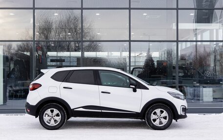 Renault Kaptur I рестайлинг, 2018 год, 1 300 000 рублей, 5 фотография