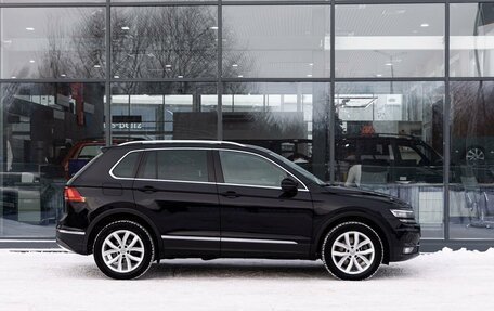 Volkswagen Tiguan II, 2018 год, 3 100 200 рублей, 7 фотография