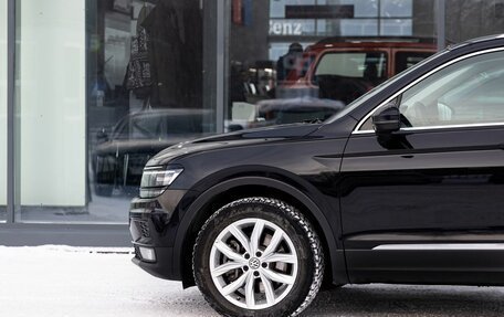 Volkswagen Tiguan II, 2018 год, 3 100 200 рублей, 10 фотография