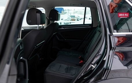 Volkswagen Tiguan II, 2018 год, 3 100 200 рублей, 15 фотография