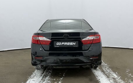 Toyota Camry, 2013 год, 1 390 000 рублей, 4 фотография