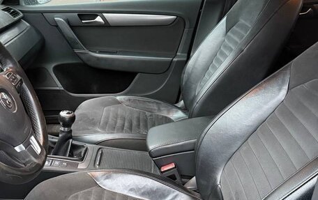 Volkswagen Passat B7, 2011 год, 710 000 рублей, 3 фотография