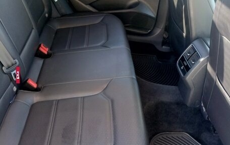 Volkswagen Passat B8 рестайлинг, 2015 год, 1 800 000 рублей, 7 фотография