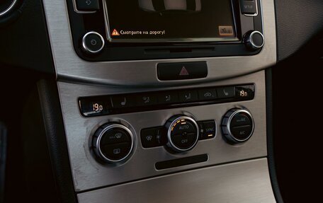 Volkswagen Passat B7, 2015 год, 1 245 000 рублей, 16 фотография