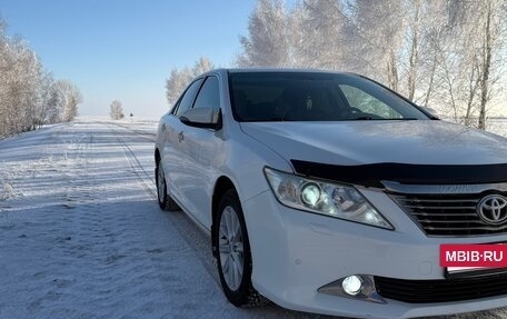 Toyota Camry, 2012 год, 1 820 000 рублей, 4 фотография