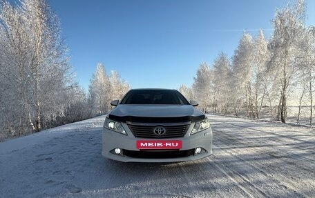 Toyota Camry, 2012 год, 1 820 000 рублей, 3 фотография