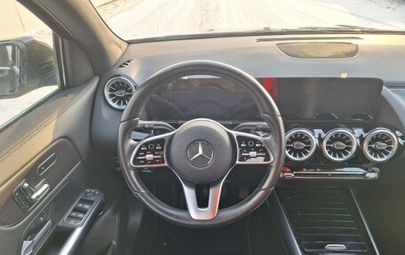 Mercedes-Benz GLA, 2021 год, 3 150 000 рублей, 8 фотография