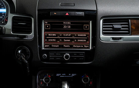 Volkswagen Touareg III, 2010 год, 2 299 000 рублей, 24 фотография