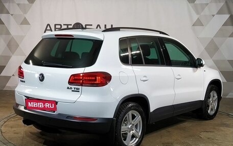 Volkswagen Tiguan I, 2015 год, 1 799 000 рублей, 3 фотография