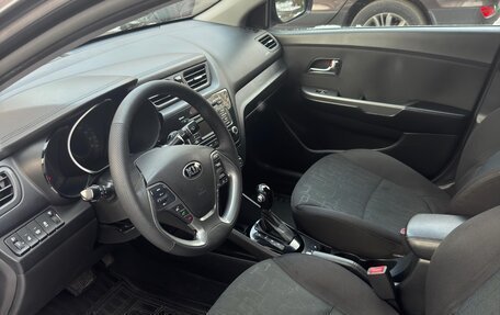 KIA Rio III рестайлинг, 2017 год, 860 000 рублей, 6 фотография