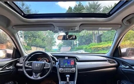 Honda Civic IX, 2017 год, 1 350 400 рублей, 6 фотография