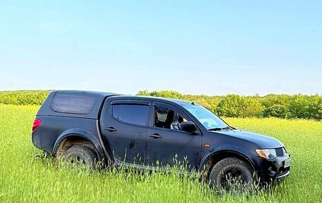 Mitsubishi L200 IV рестайлинг, 2007 год, 1 100 000 рублей, 3 фотография